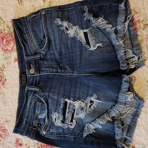 Judy Blue Tulip Hem Denim Shorts Size M